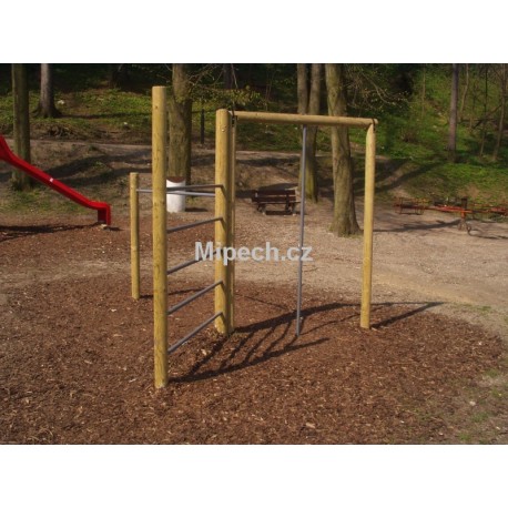 Přelézačka se šplhadlem, žebřinami a hrazdou, výška 2,1 m